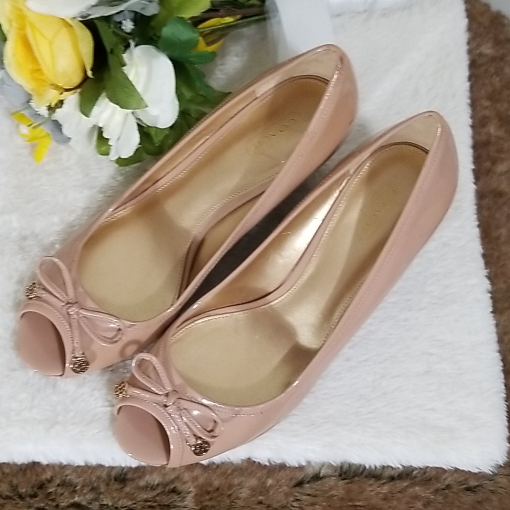 Coach PAOLA open toe patent leather wedge 9 - Picture 3 of 10